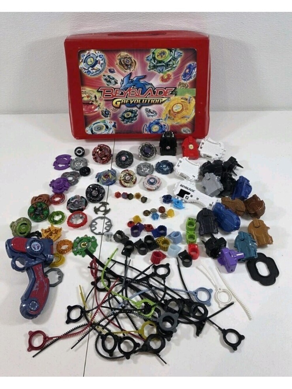 Vintage Beyblade G-Revolution W/ Carrying Case Huge Lot Launchers Ripcords Parts